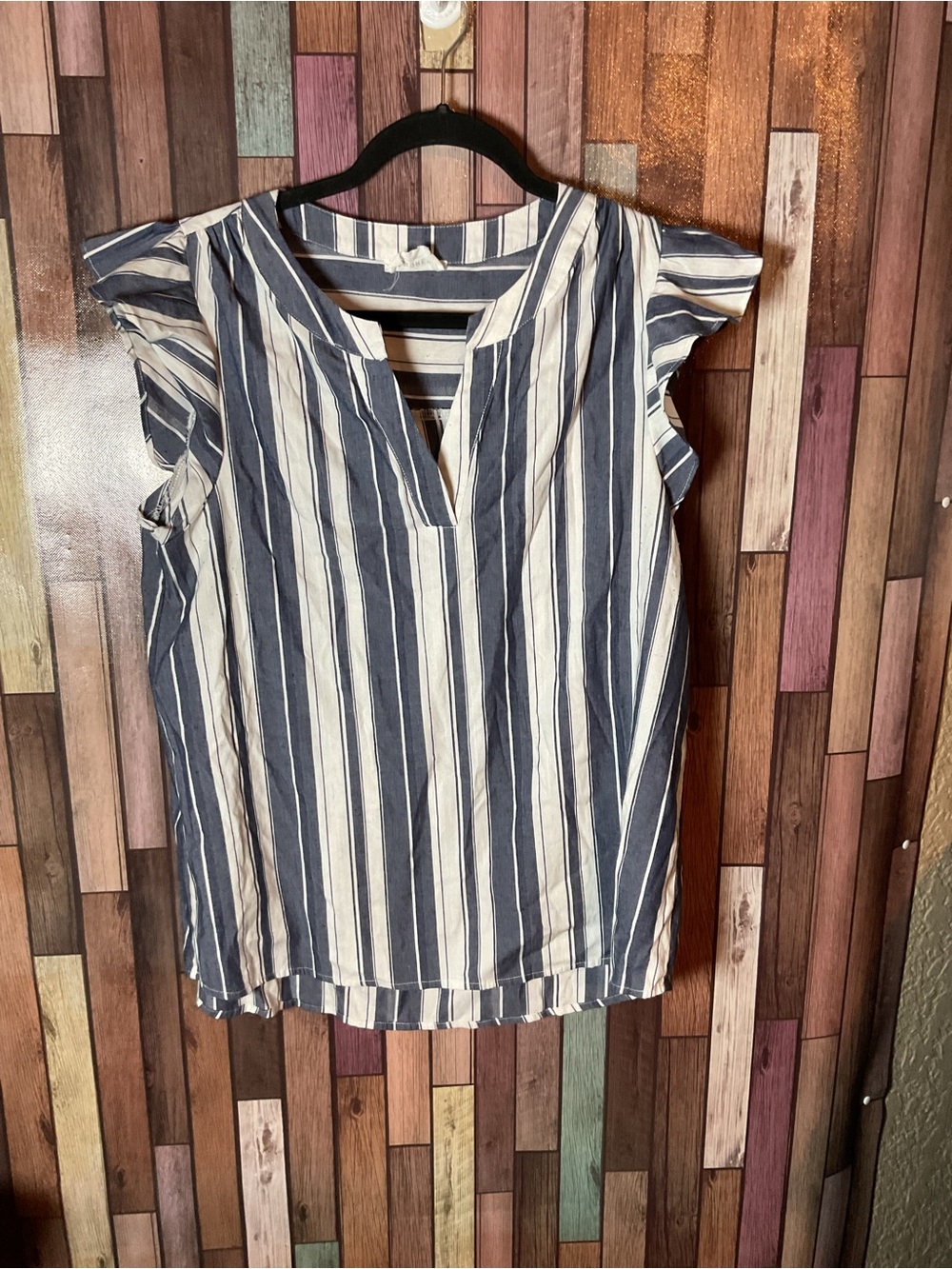 Andree By Unit Indigo And White Striped Ruffled Sleeves Top Size Medium